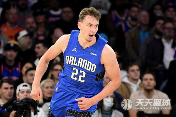 攻变得更加 攻变得更加