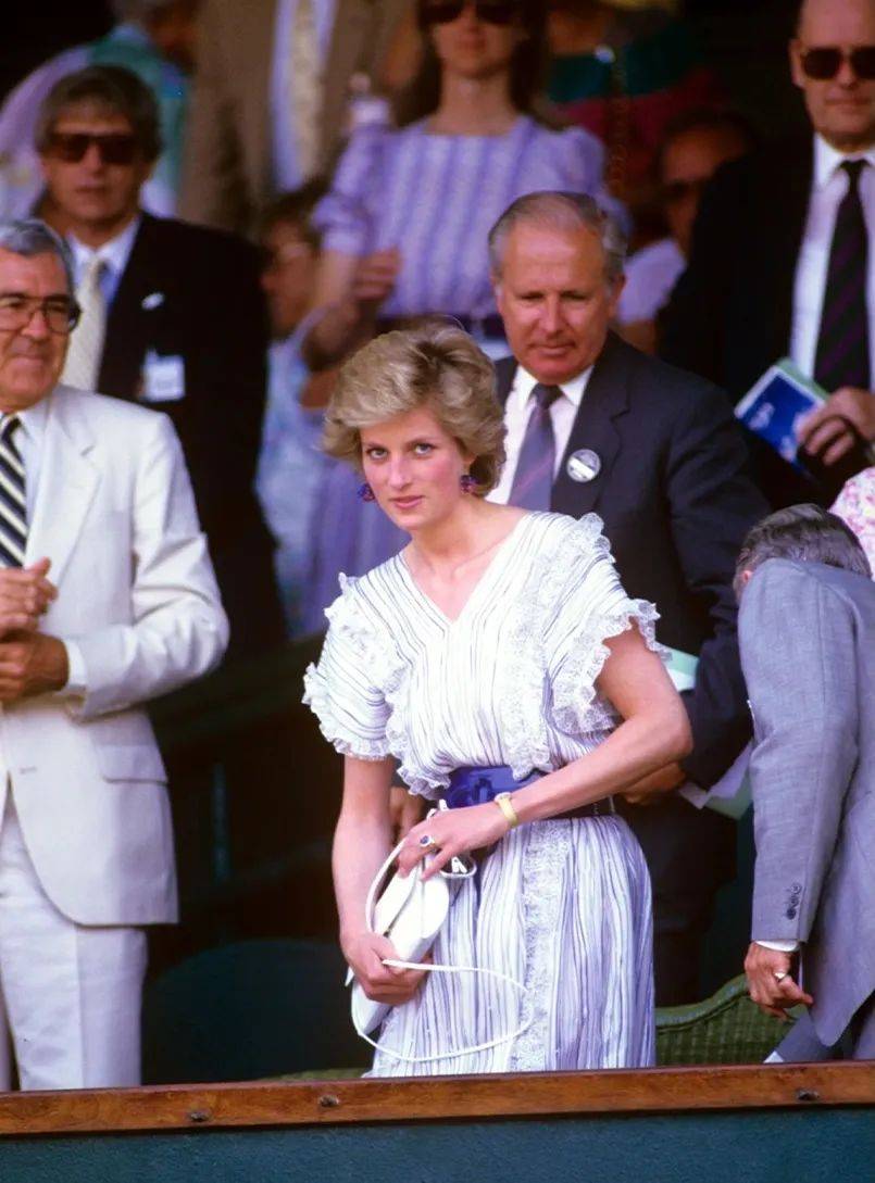 故事早已超 故事早已超