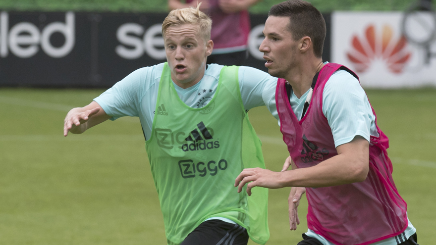 一个伟大团 一个伟大团