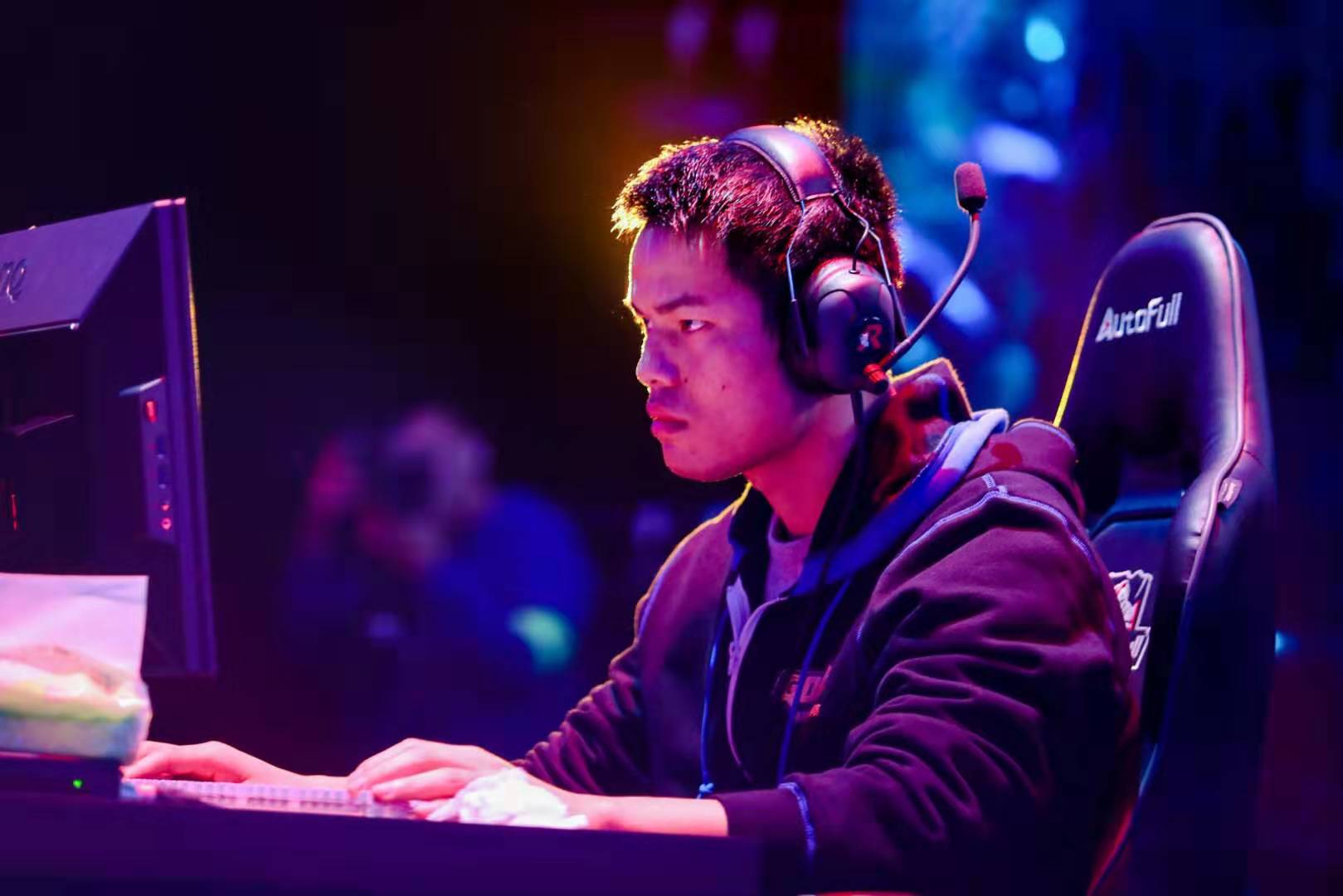 而在于长期 而在于长期